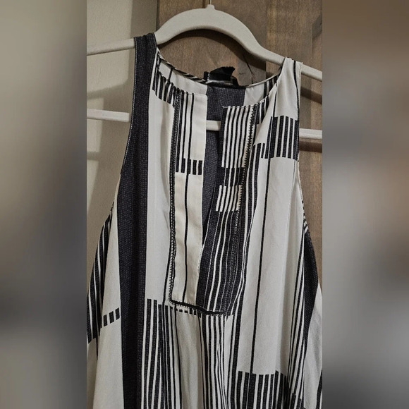 CLUB MONACO 100% Silk Geometric Stripe Print Maxi Dress In White/black. Size 0 - Picture 5 of 10